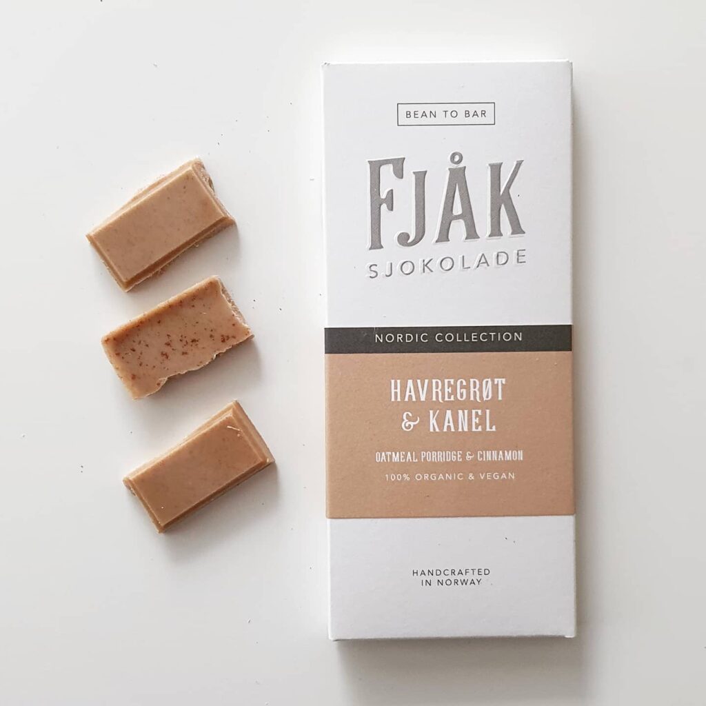 Fjåk Hvit Havregrøt og kanel