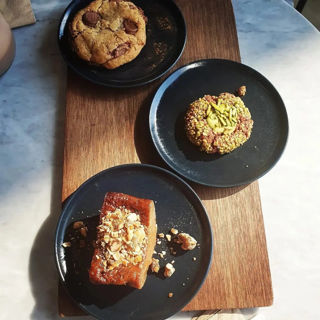 Bakverk med sjokolade fra Mirzam