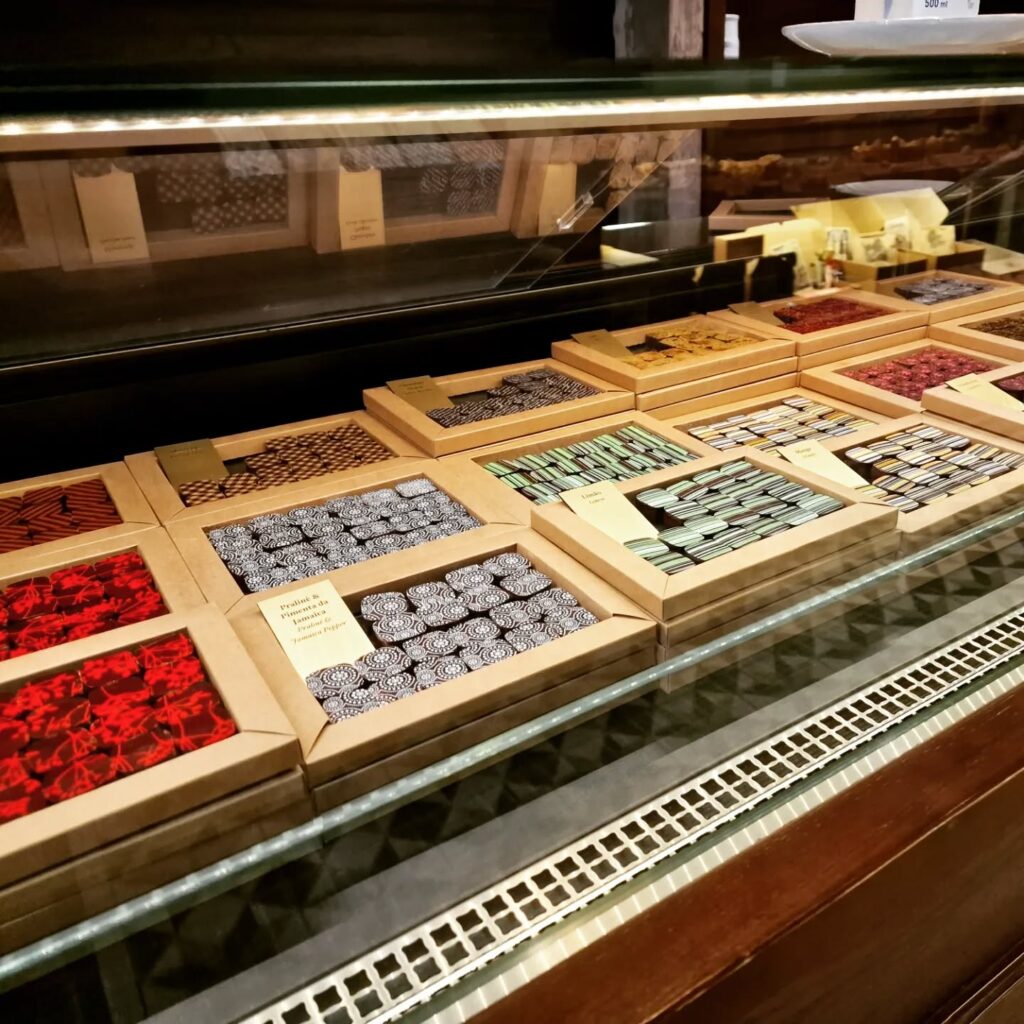 Butikkinteriør hos Chocolataria Equador